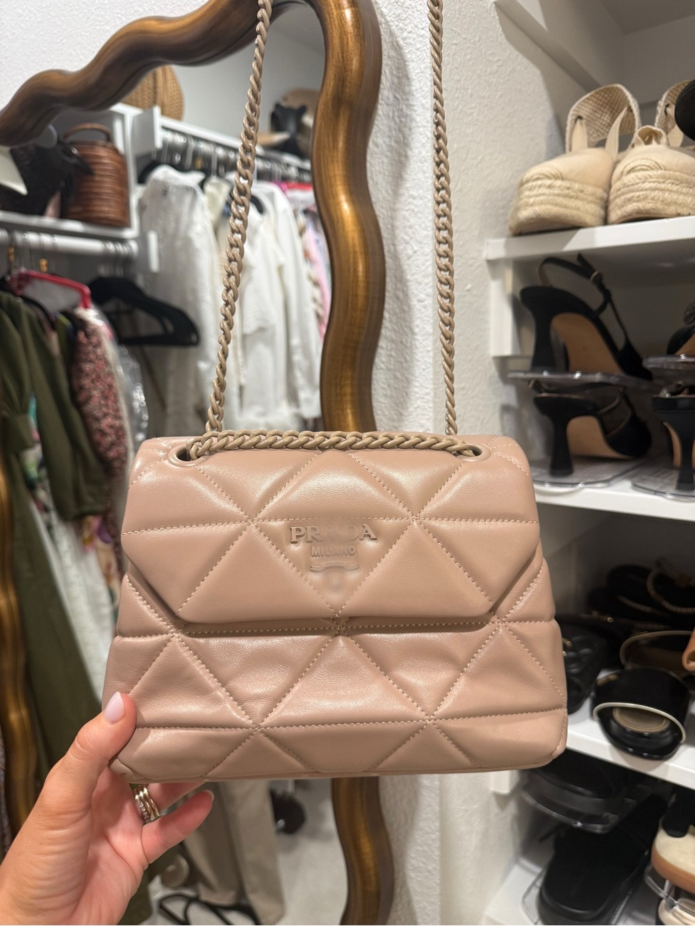 Quilted Leather Shoulder Bag in Nude/Blush